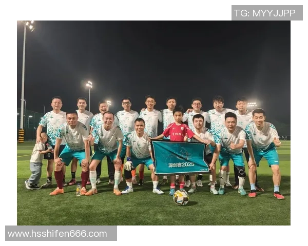 足球经理2018移动版全新体验带你领略真实足球战术与管理的魅力与挑战